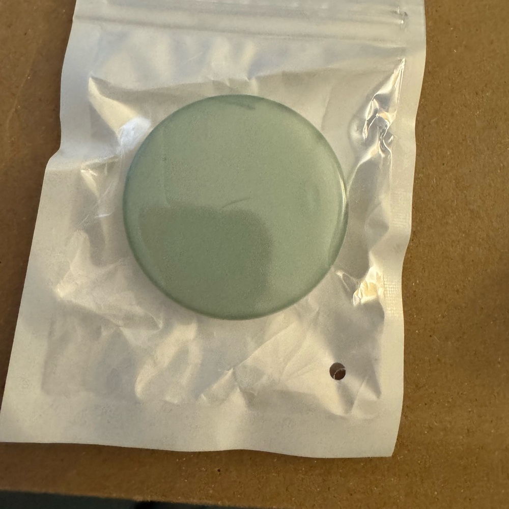 Multi-Color Screen Protector Set - Picture 3 of 5